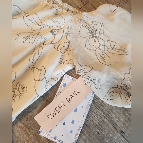 Sweet Rain Floral Midi Dress — Cream with Gray Floral Print - Picture 3 of 4